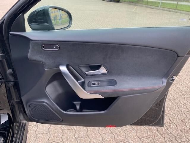 Billede af Mercedes-Benz A200 1,3 Business 7G-DCT 163HK 5d 7g Aut.