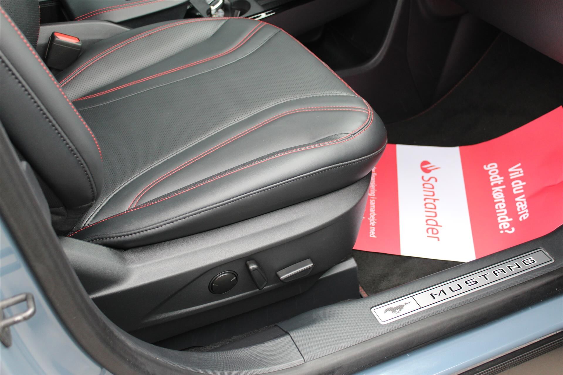 Billede af Ford Mustang Mach-E EL UR Premium 294HK 5d Aut.