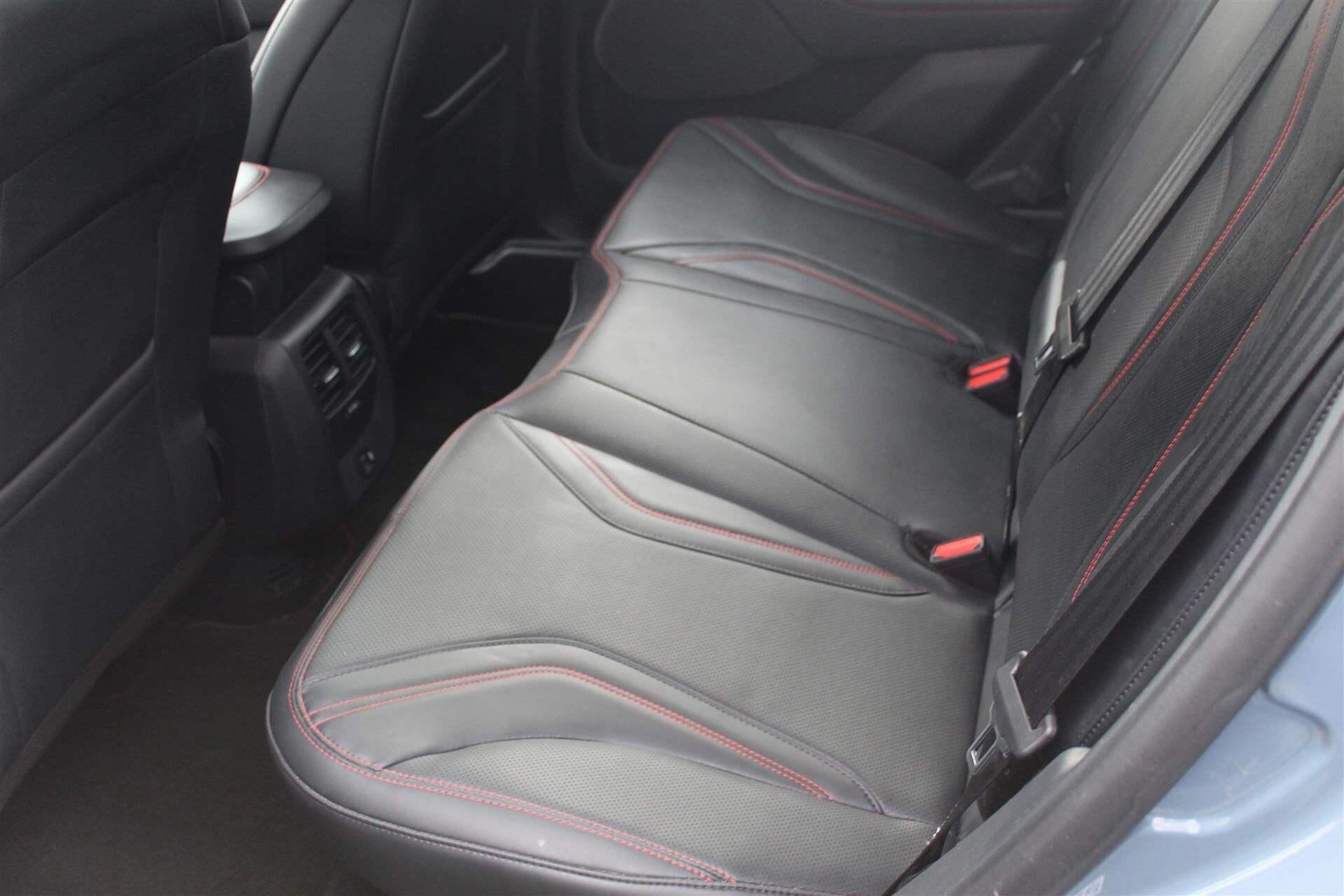 Billede af Ford Mustang Mach-E EL UR Premium 294HK 5d Aut.
