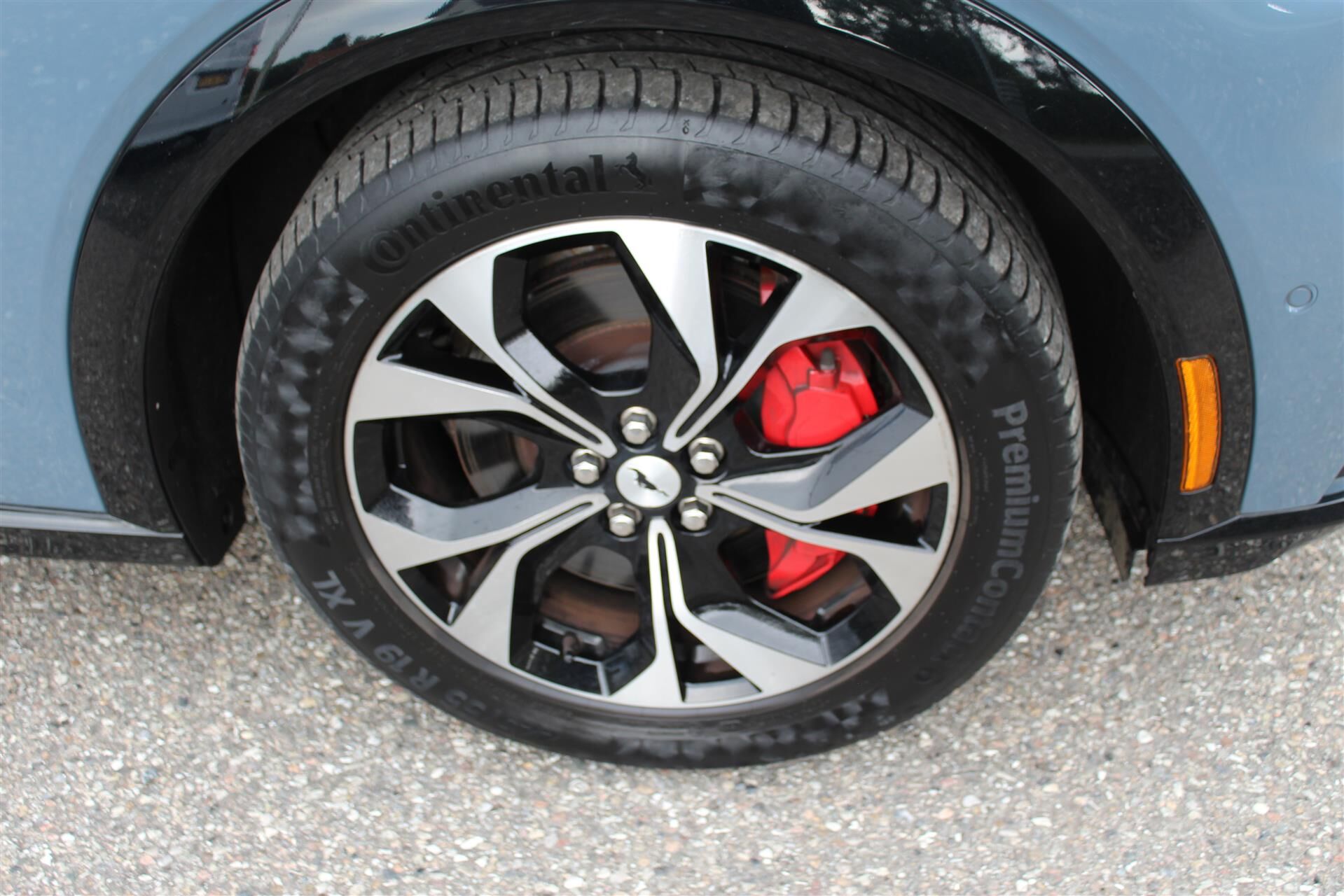 Billede af Ford Mustang Mach-E EL UR Premium 294HK 5d Aut.