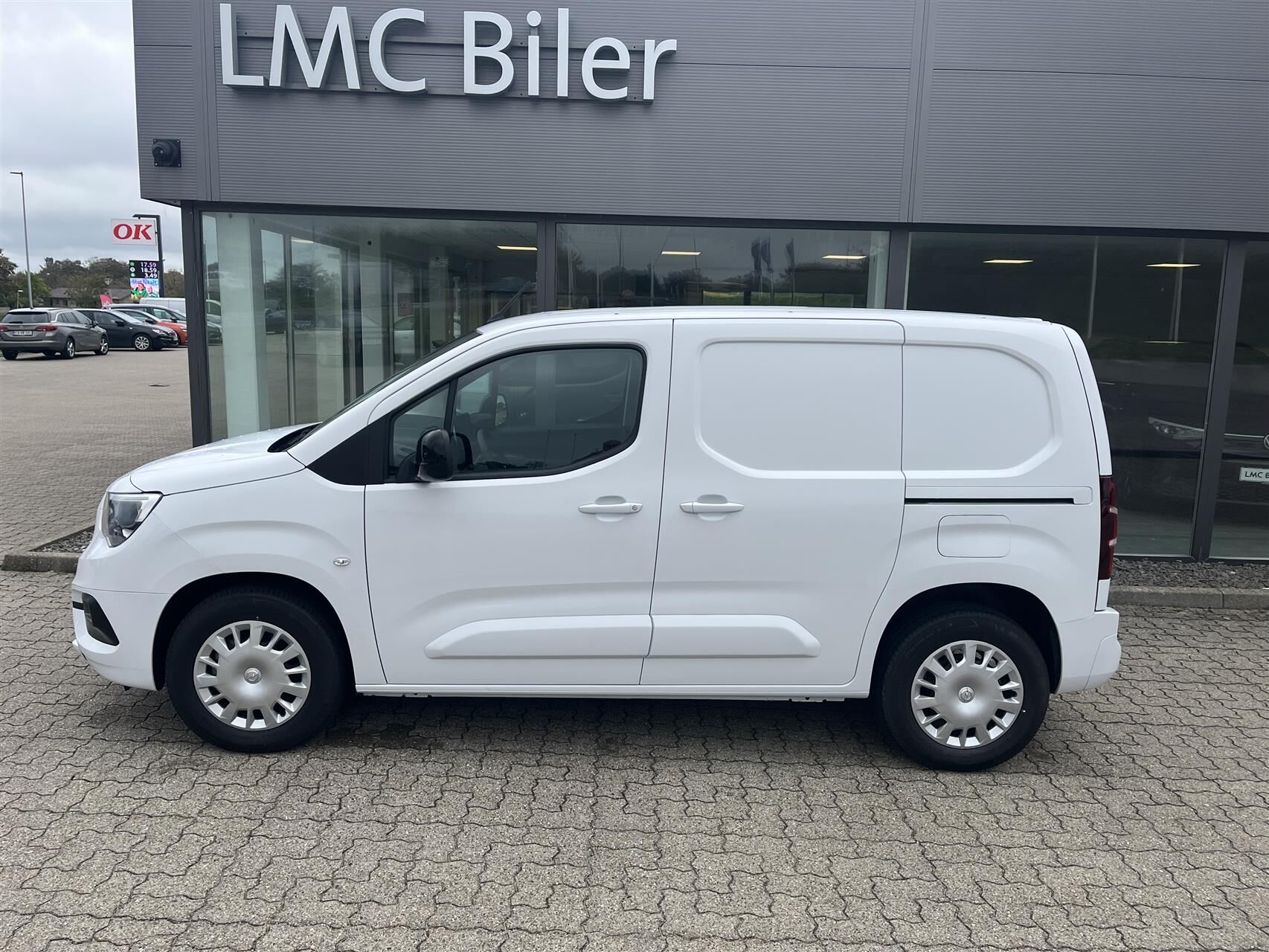 Billede af Opel Combo-e L1 EL Innovation 136HK Van Aut.