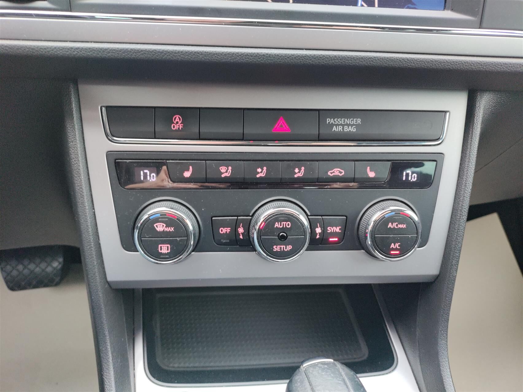 Billede af Seat Leon 2,0 TDI Xcellence Start/Stop DSG 150HK Stc 6g Aut.