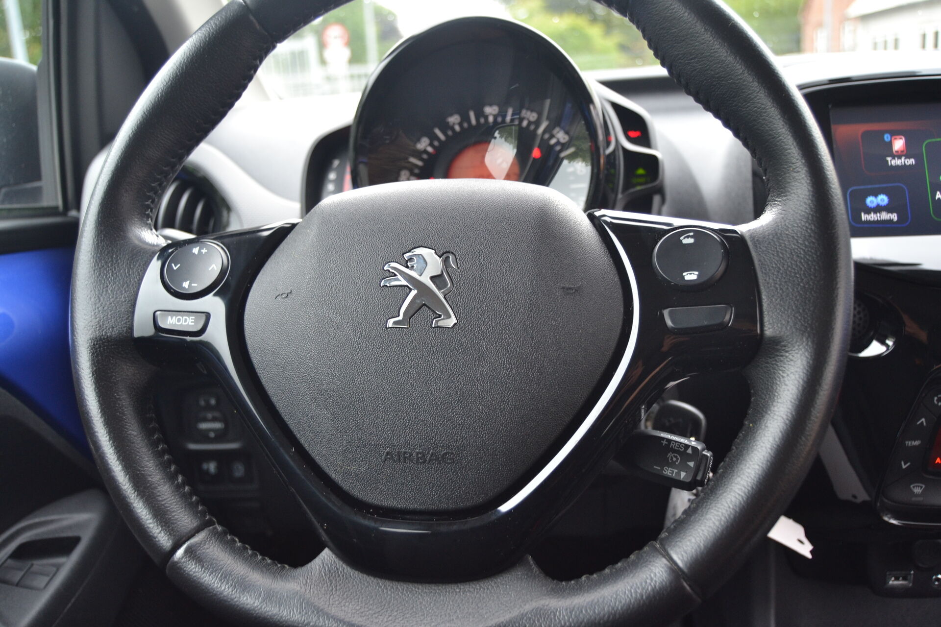 Billede af Peugeot 108 1,0 e-Vti Allure 72HK 5d