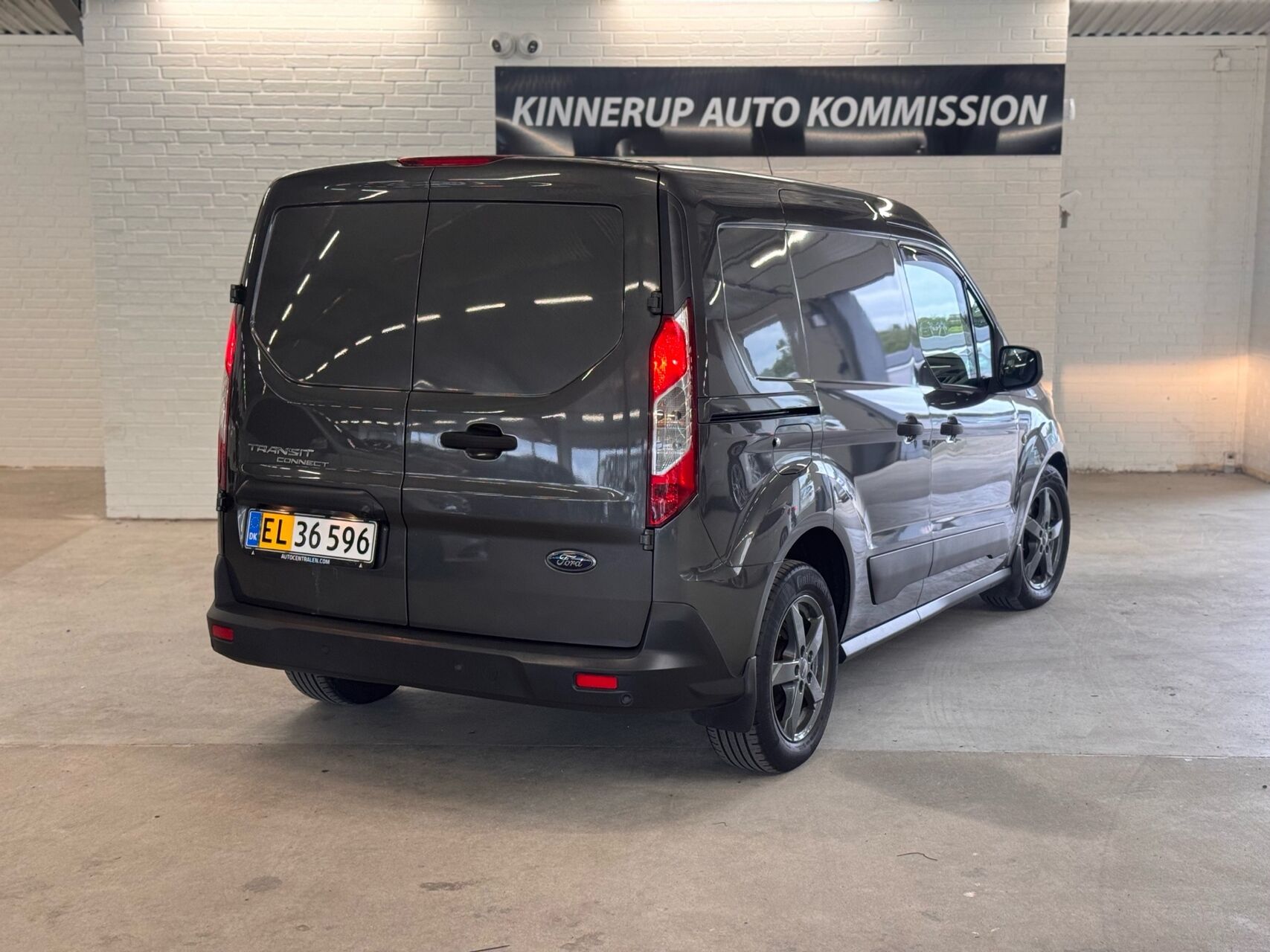 Billede af Ford Transit Connect Kort 1,5 EcoBlue Trend 120HK Van 8g Aut.
