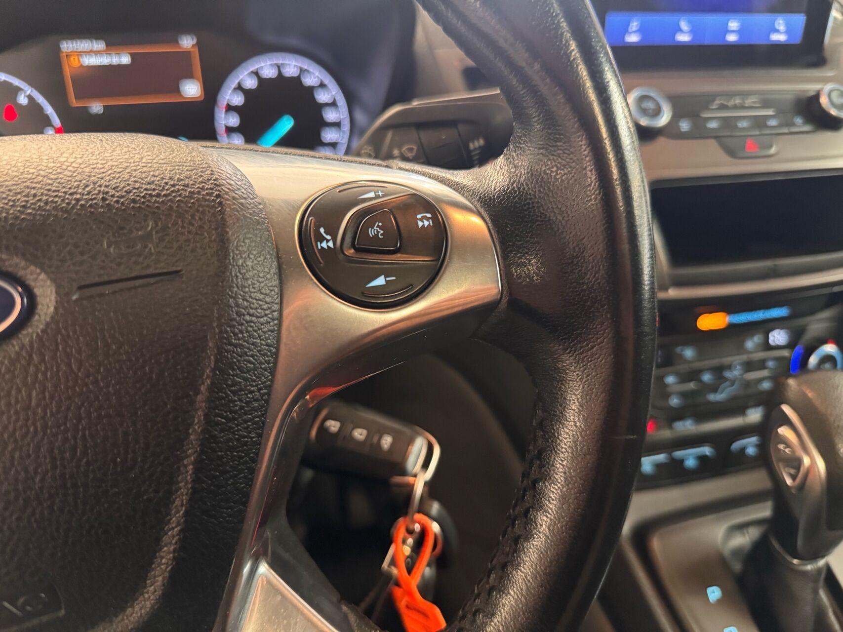 Billede af Ford Transit Connect Kort 1,5 EcoBlue Trend 120HK Van 8g Aut.