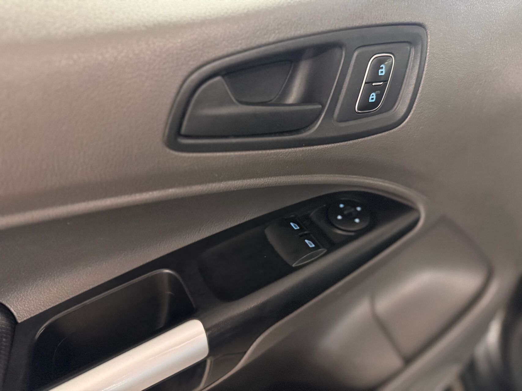 Billede af Ford Transit Connect Kort 1,5 EcoBlue Trend 120HK Van 8g Aut.
