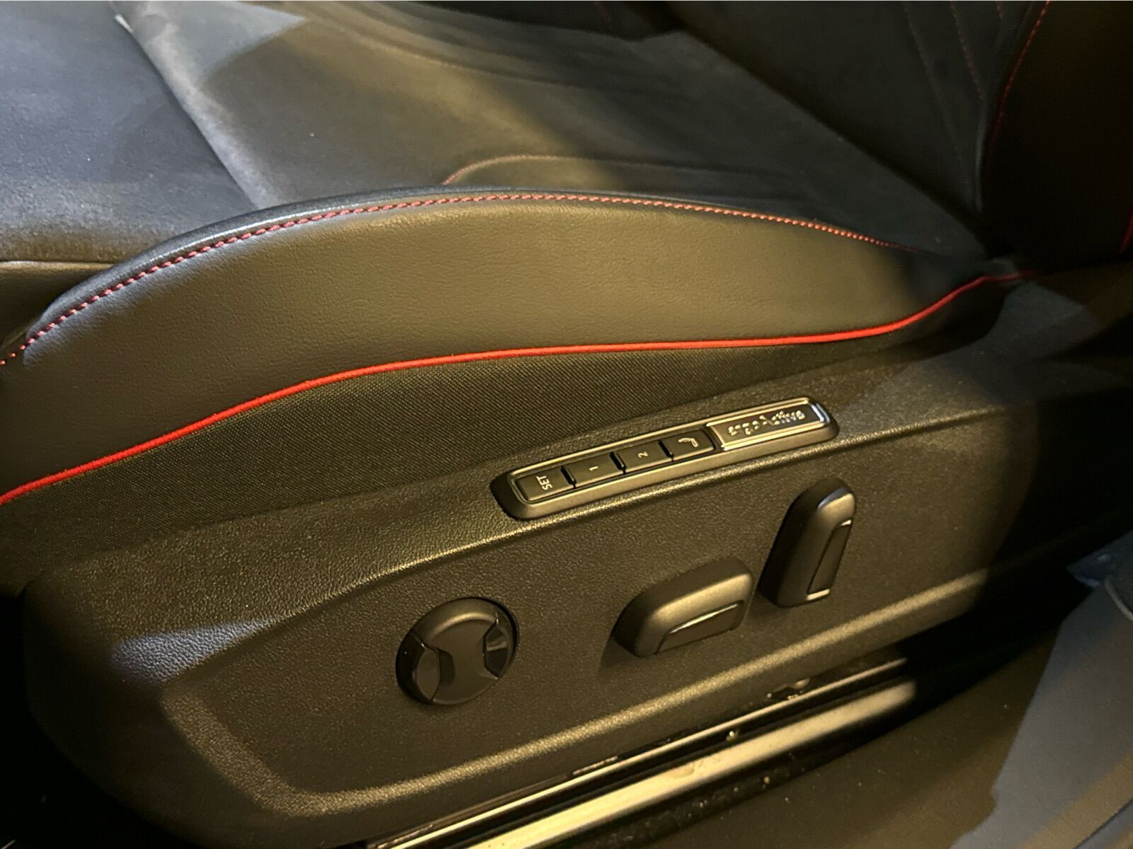 Billede af VW ID.5 EL GTX+ 4Motion 340HK 5d Aut.