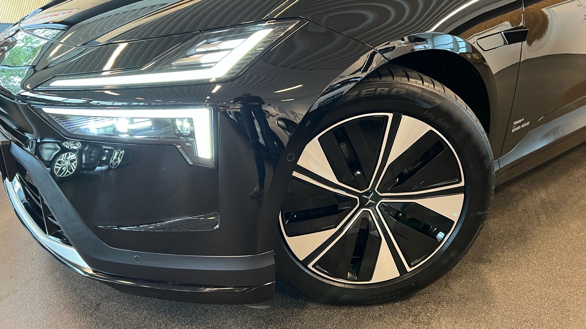Billede af Polestar 4 EL LRDM AWD 544HK 5d Aut.