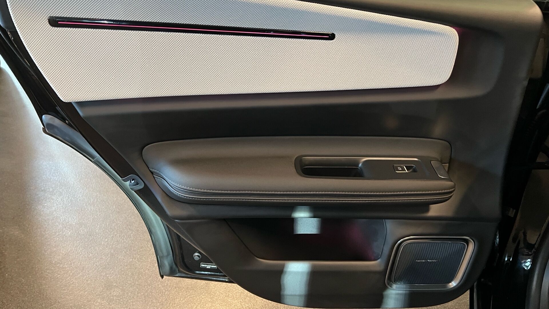 Billede af Polestar 4 EL LRDM AWD 544HK 5d Aut.