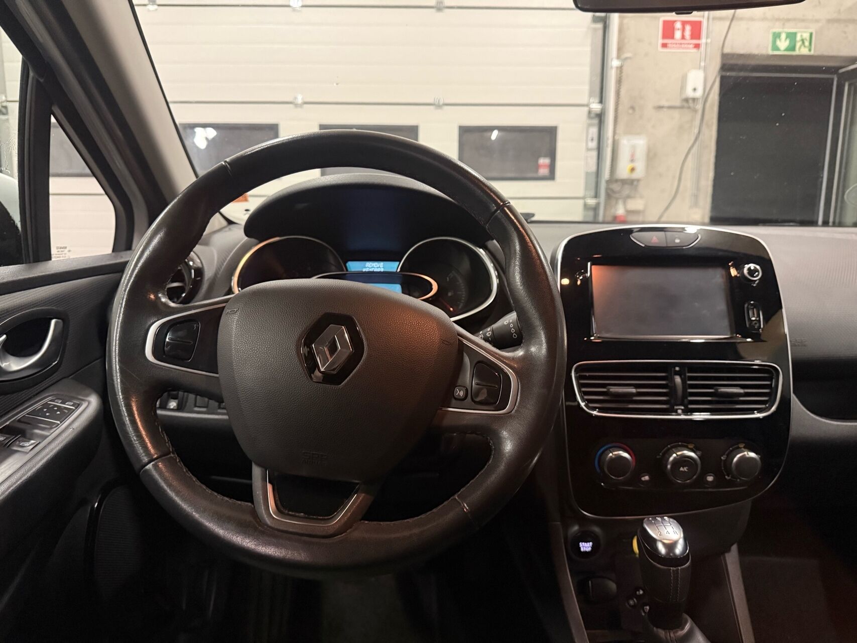 Billede af Renault Clio Sport Tourer 1,5 Energy DCI Zen 90HK Stc