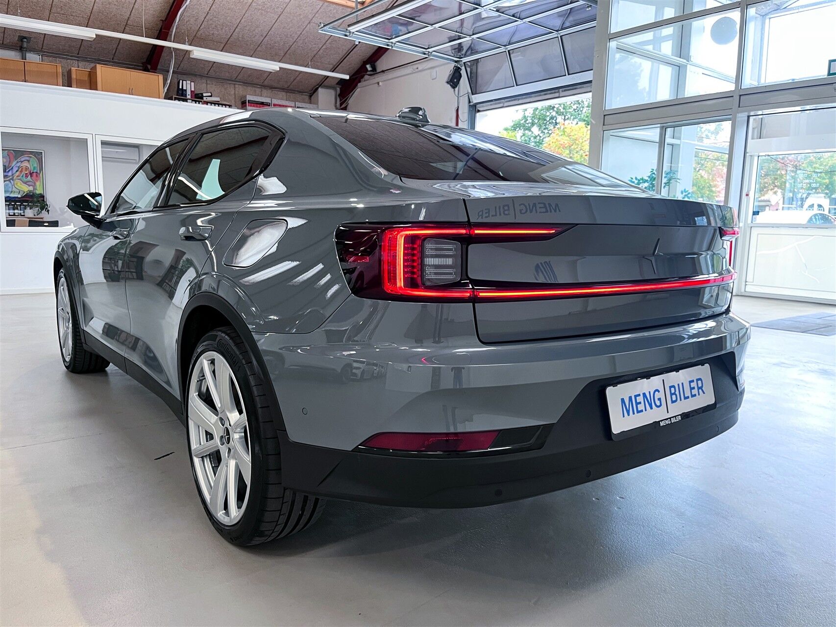 Billede af Polestar 2 EL Intro Dual motor AWD 408HK 5d Aut.
