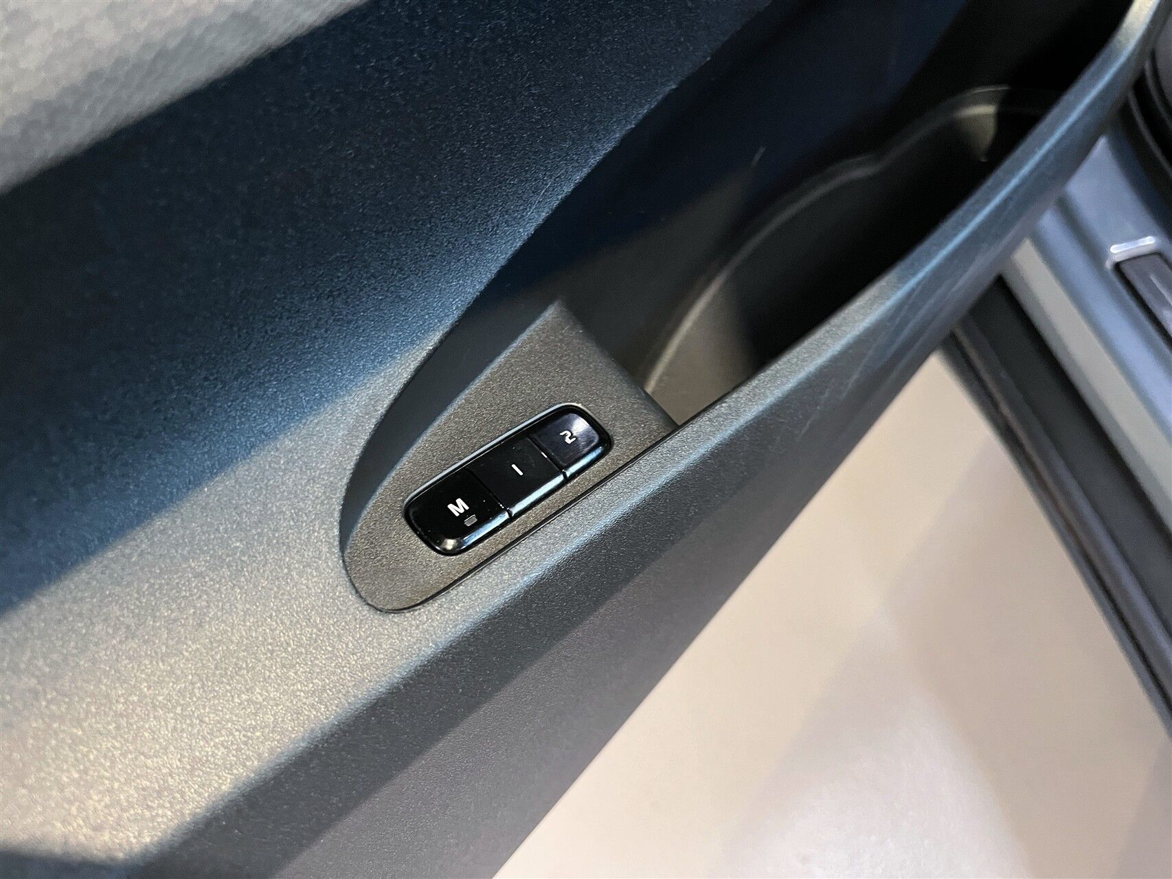 Billede af Polestar 2 EL Intro Dual motor AWD 408HK 5d Aut.