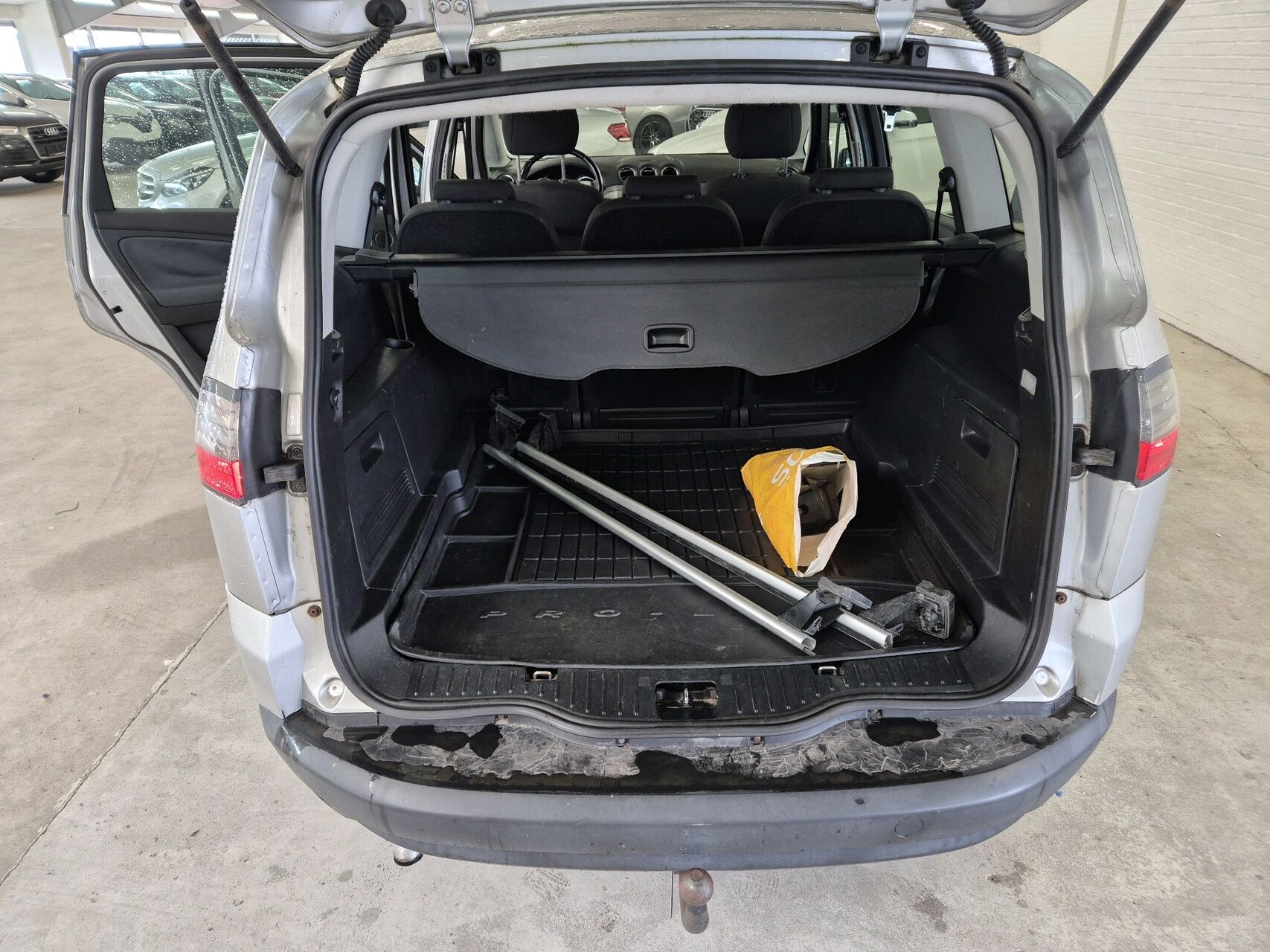Billede af Ford S-Max 2,0 Trend 145HK