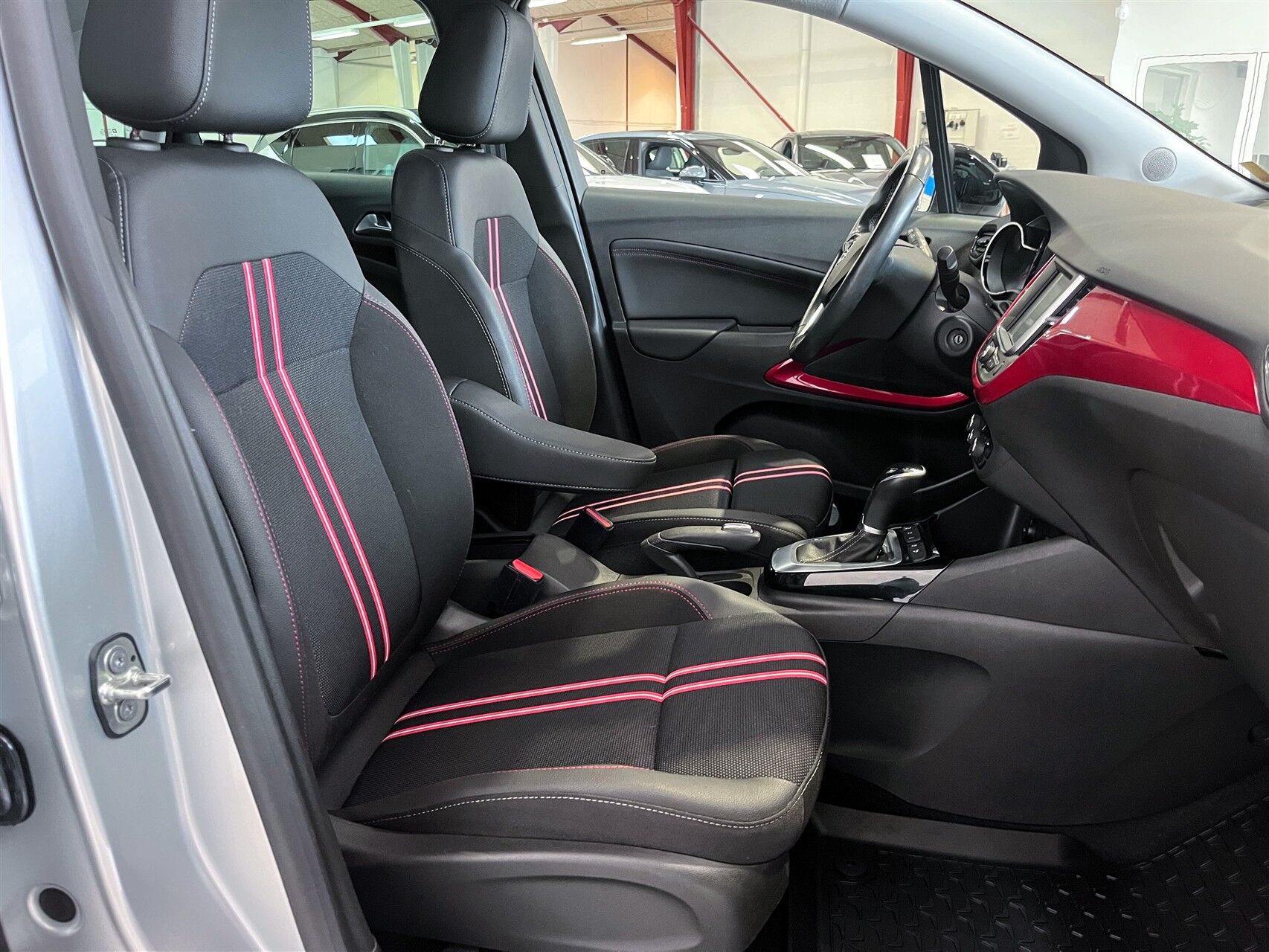 Billede af Opel Crossland 1,2 PureTech GS-Line 130HK 5d 6g Aut.