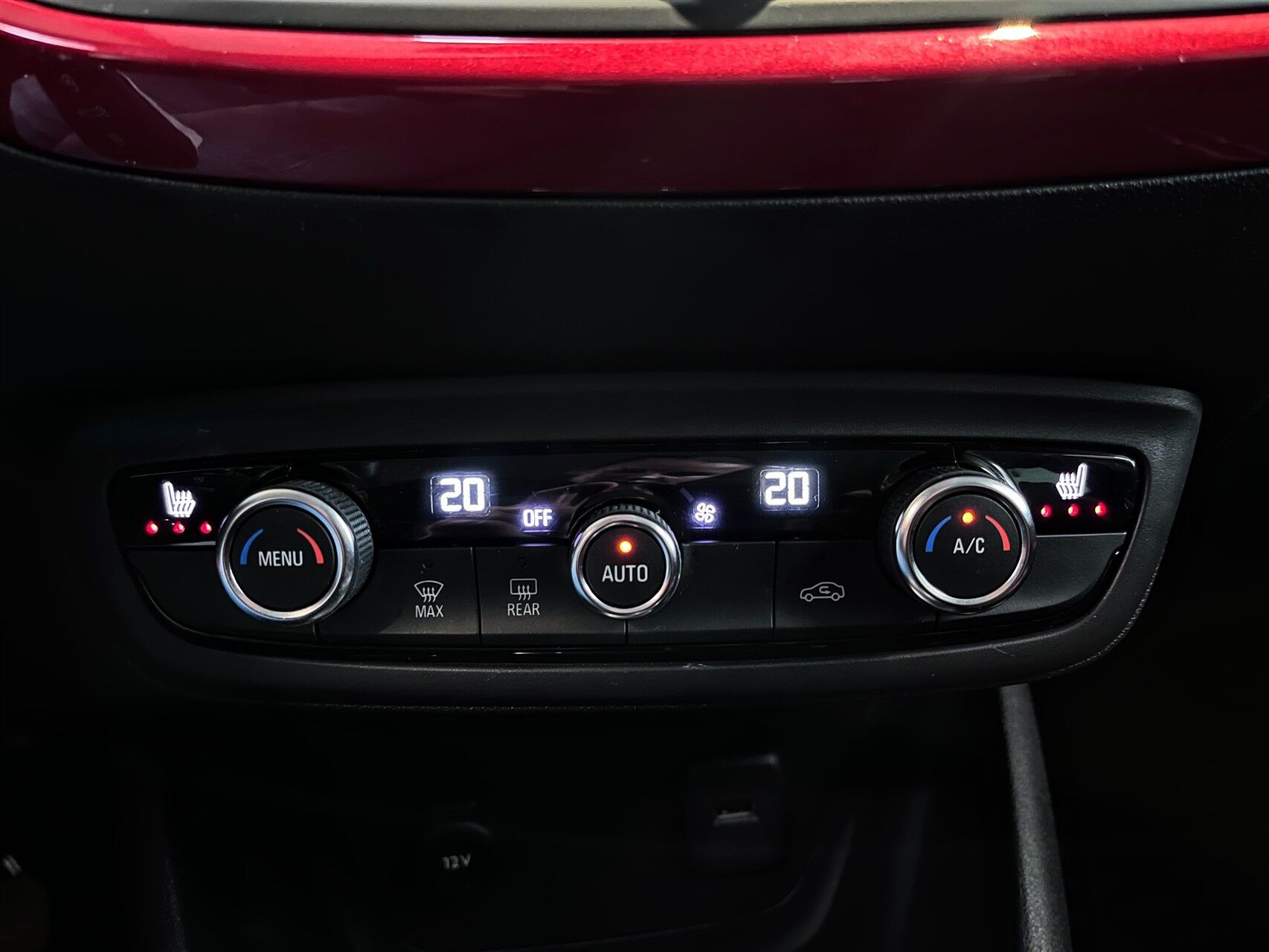 Billede af Opel Crossland 1,2 PureTech GS-Line 130HK 5d 6g Aut.