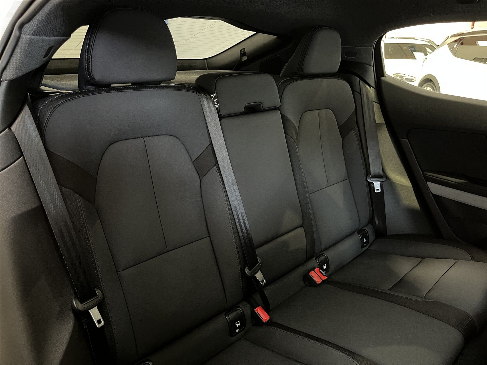 Billede af Polestar 2 EL Long Range Single motor Plus 231HK 5d Aut.