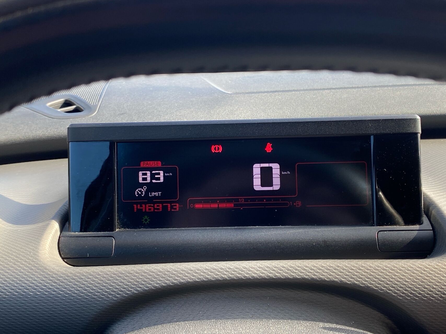 Billede af Citroën C4 Cactus 1,6 Blue HDi Challenge start/stop 100HK 5d