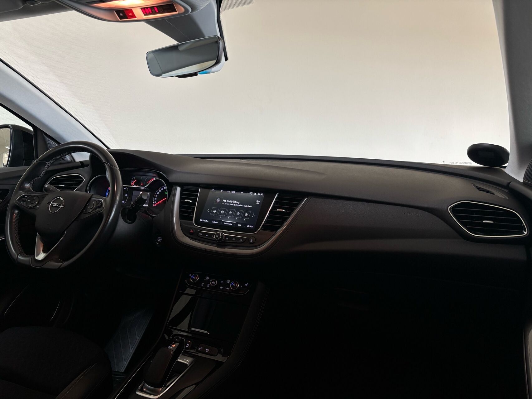 Billede af Opel Grandland X 1,6 PHEV  Plugin-hybrid Ultimate 225HK 5d 8g Aut.