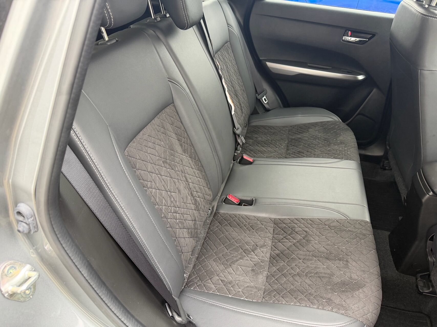 Billede af Suzuki Vitara 1,4 Boosterjet  Mild hybrid Adventure 129HK 5d 6g Aut.