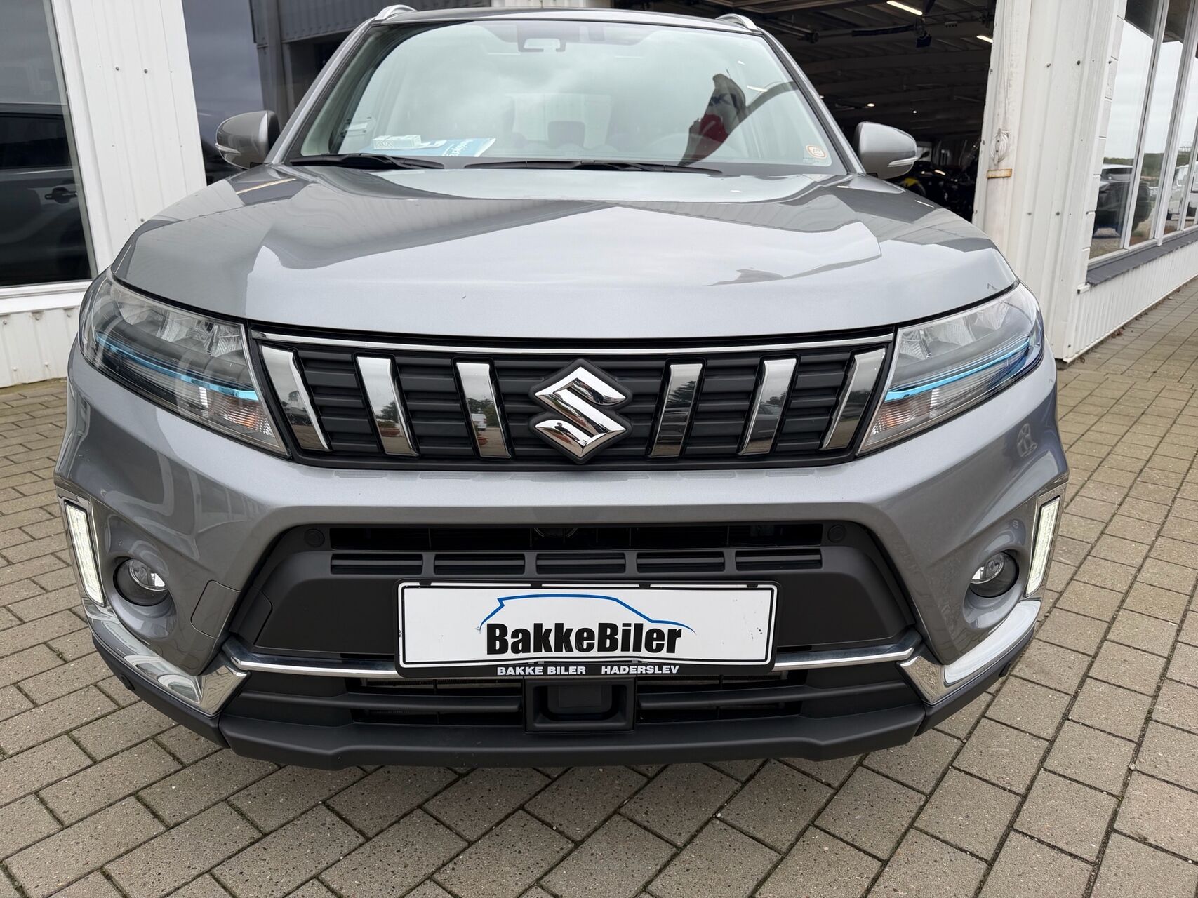 Billede af Suzuki Vitara 1,4 Boosterjet  Mild hybrid Adventure 129HK 5d 6g Aut.