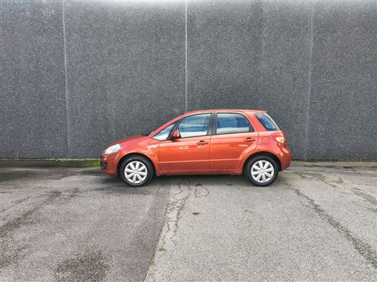 Suzuki SX4 1,6 16V GL 120HK 5d