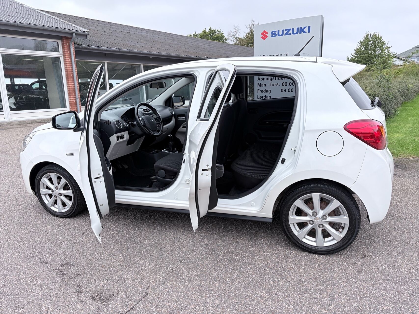 Billede af Mitsubishi Space Star 1,2 Limited 80HK 5d