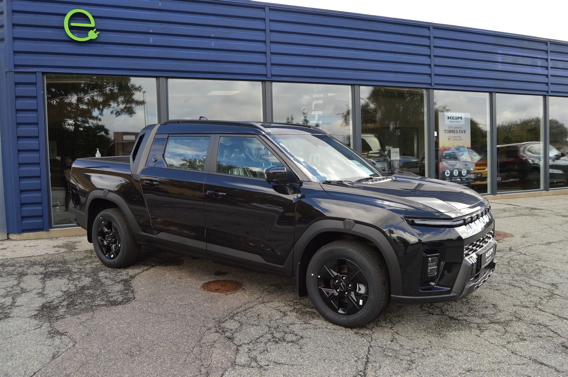 Billede af KGM Musso EV EL Black Line AWD 237HK DobKab Aut.