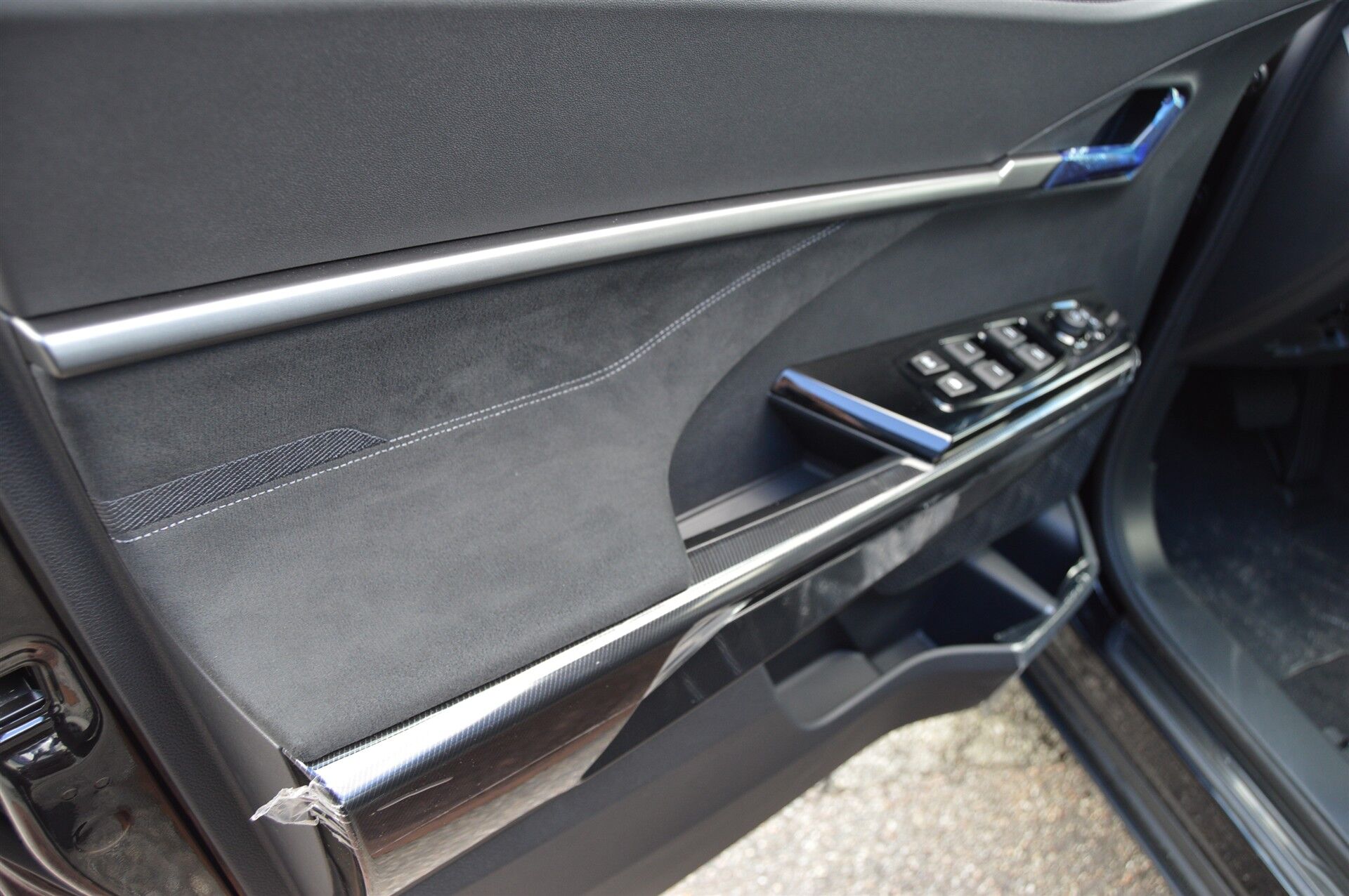 Billede af KGM Musso EV EL Black Line AWD 237HK DobKab Aut.