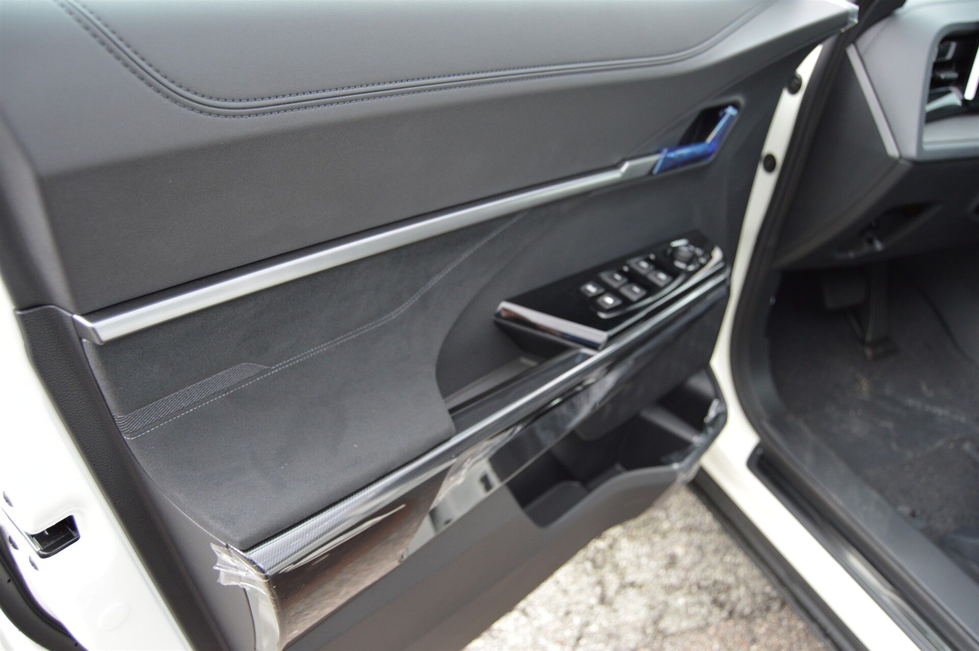 Billede af KGM Musso EV EL Black Line AWD 237HK DobKab Aut.