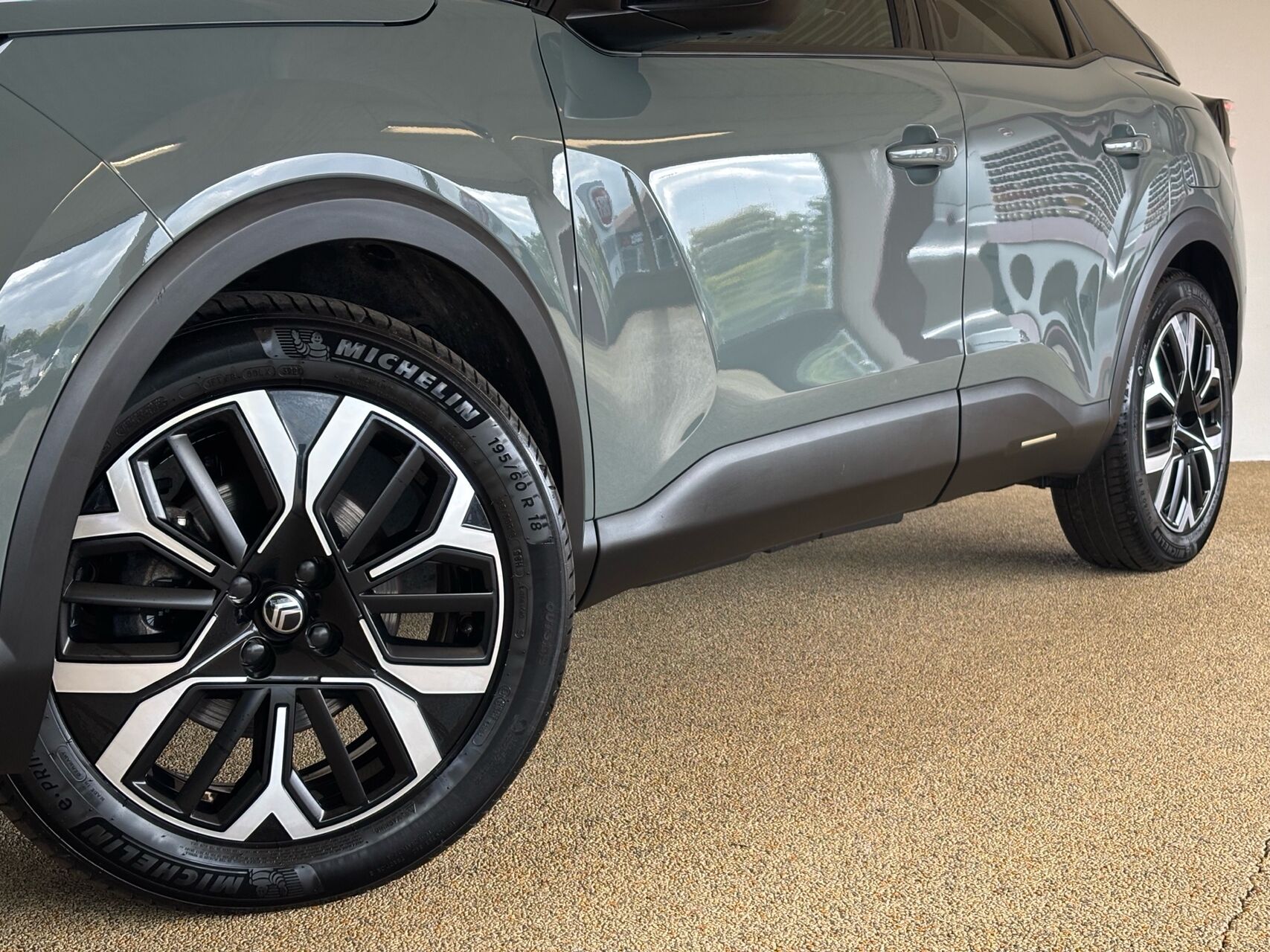 Billede af Citroën e-C4 EL Max 156HK 5d Aut.
