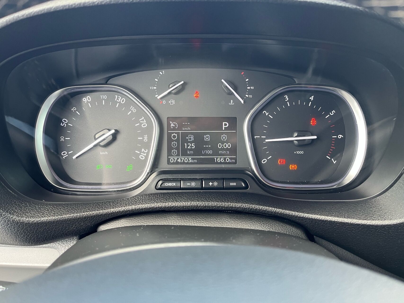 Billede af Citroën Jumpy L3 2,0 Blue HDi Masterline EAT8 180HK Van 8g Aut.