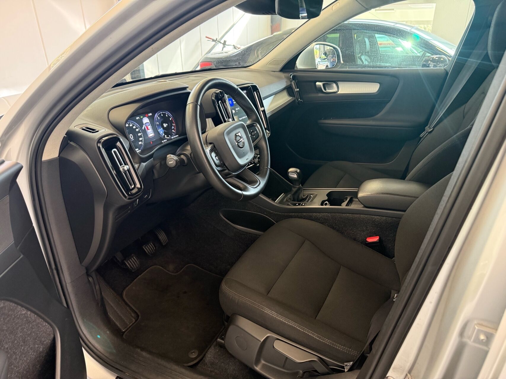 Billede af Volvo XC40 1,5 T3 156HK 5d Man. 