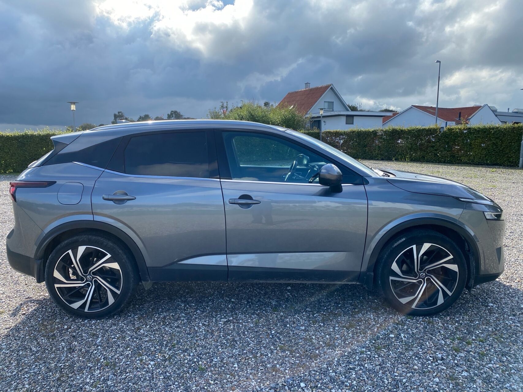 Billede af Nissan Qashqai 1,3 MHEV  Mild hybrid Tekna+ X-Tronic 158HK 5d 7g Aut.
