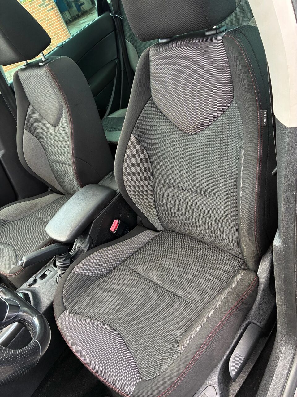 Billede af Peugeot 308 SW 1,6 e-HDi Sportium 112HK Stc 6g