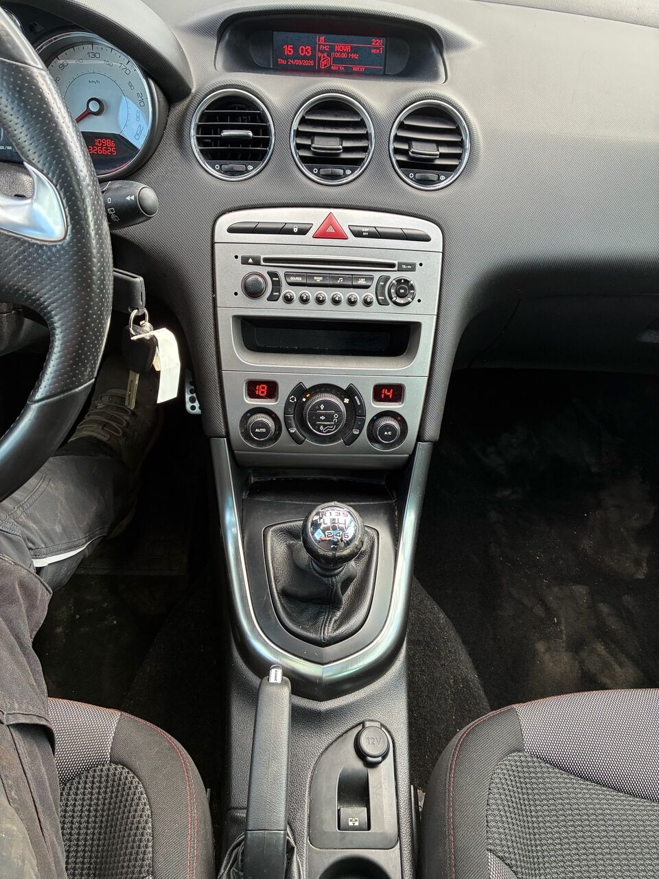 Billede af Peugeot 308 SW 1,6 e-HDi Sportium 112HK Stc 6g