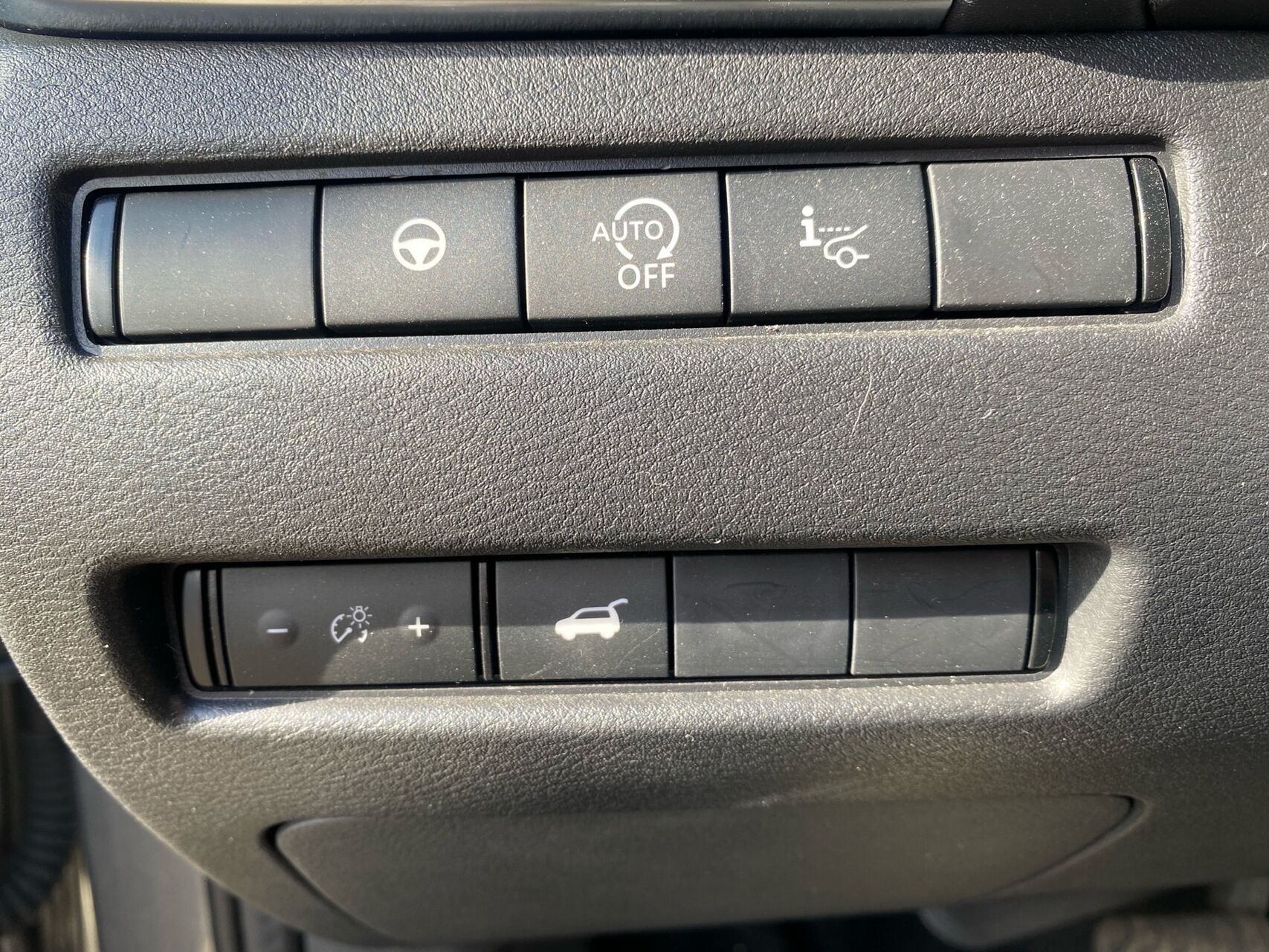 Billede af Nissan Qashqai 1,3 MHEV  Mild hybrid Tekna+ X-Tronic 158HK 5d 7g Aut.