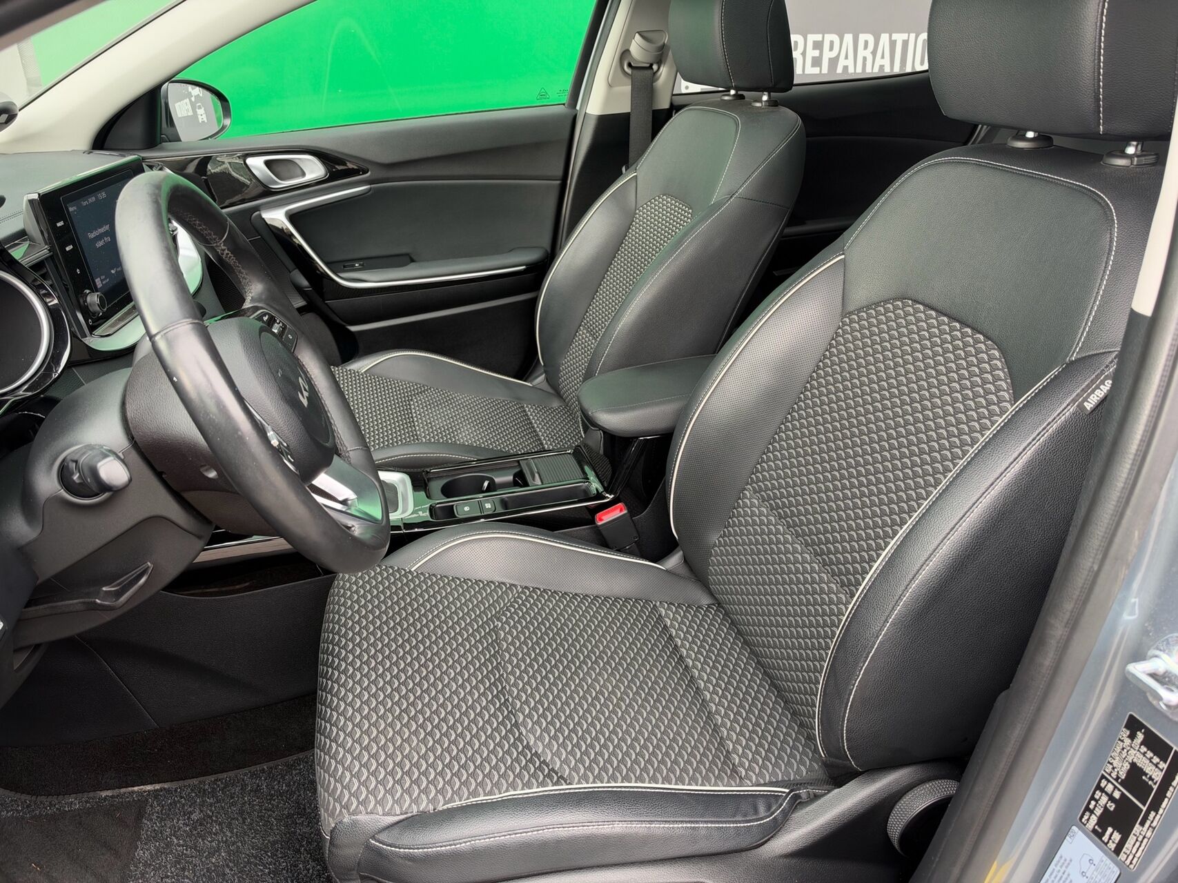 Billede af Kia XCeed 1,6 GDI  Plugin-hybrid Upgrade DCT 141HK 5d 6g Aut.