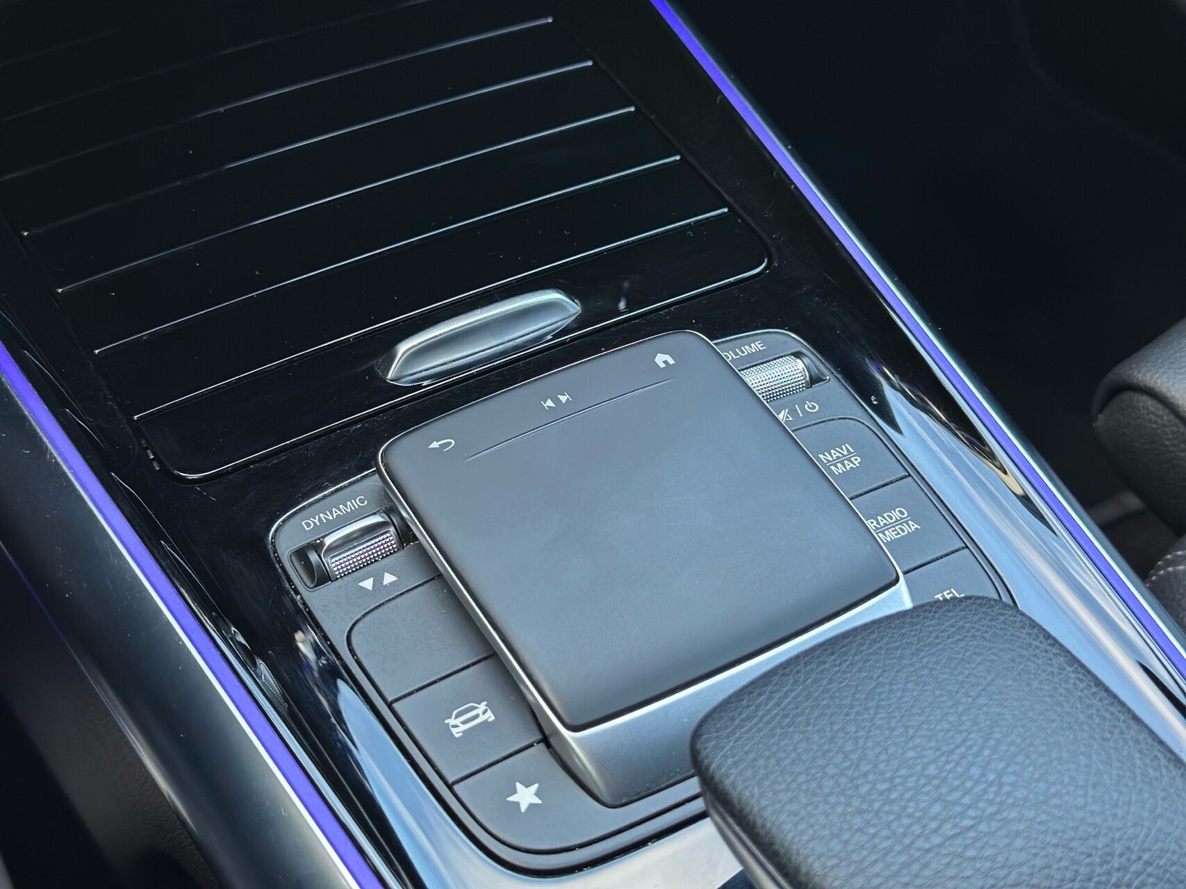 Billede af Mercedes-Benz EQA 250 EL Progressive 190HK 5d Aut.