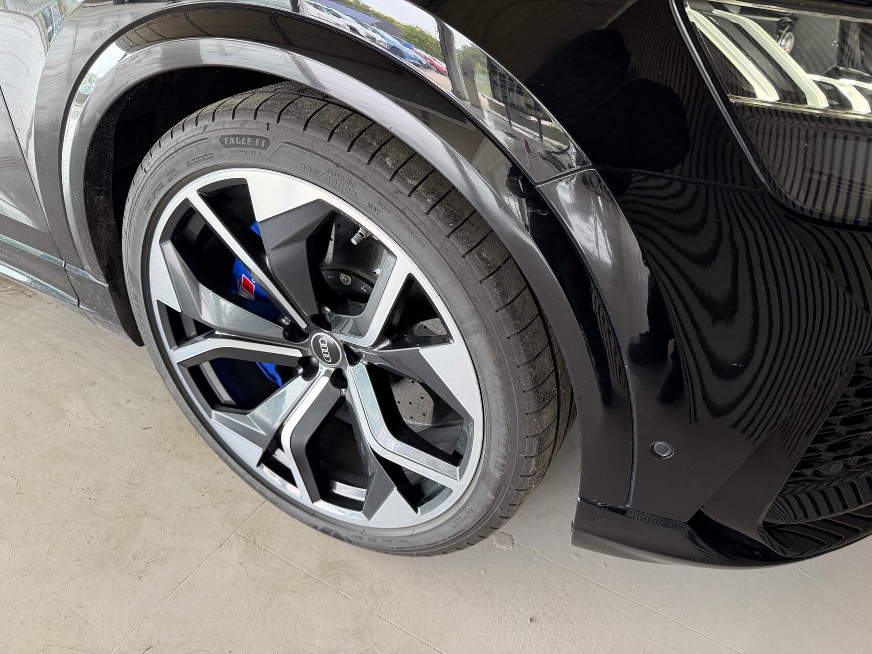 Billede af Audi RS Q8 4,0 TFSI Quattro Tiptr. 600HK 5d 8g Aut.