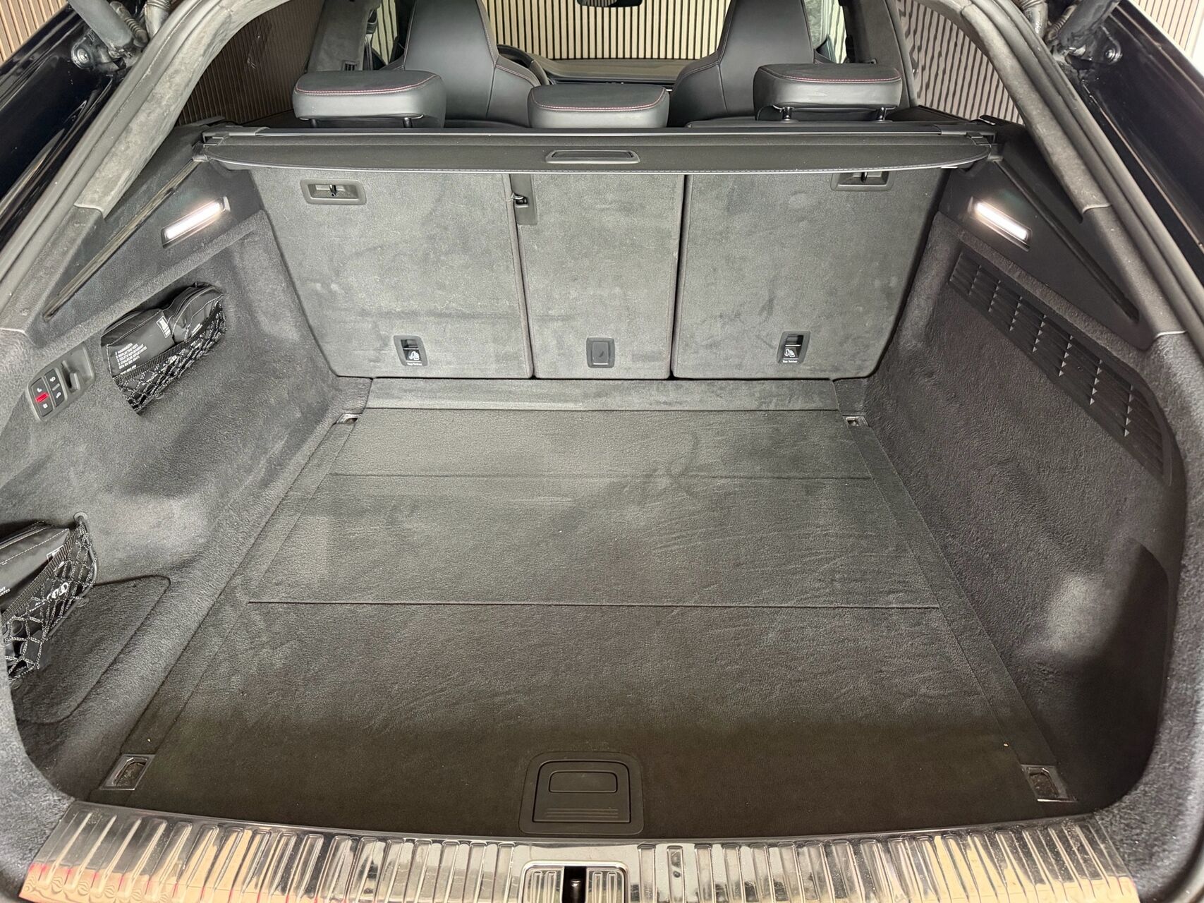 Billede af Audi RS Q8 4,0 TFSI Quattro Tiptr. 600HK 5d 8g Aut.
