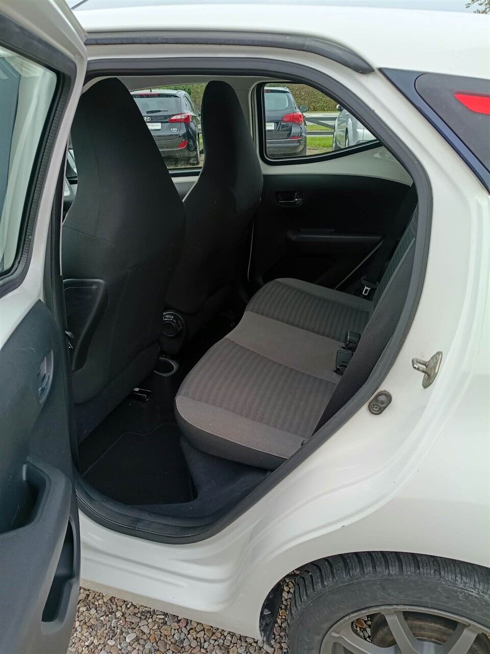 Billede af Toyota Aygo 1,0 VVT-I X-plore DAB+ 72HK 5d