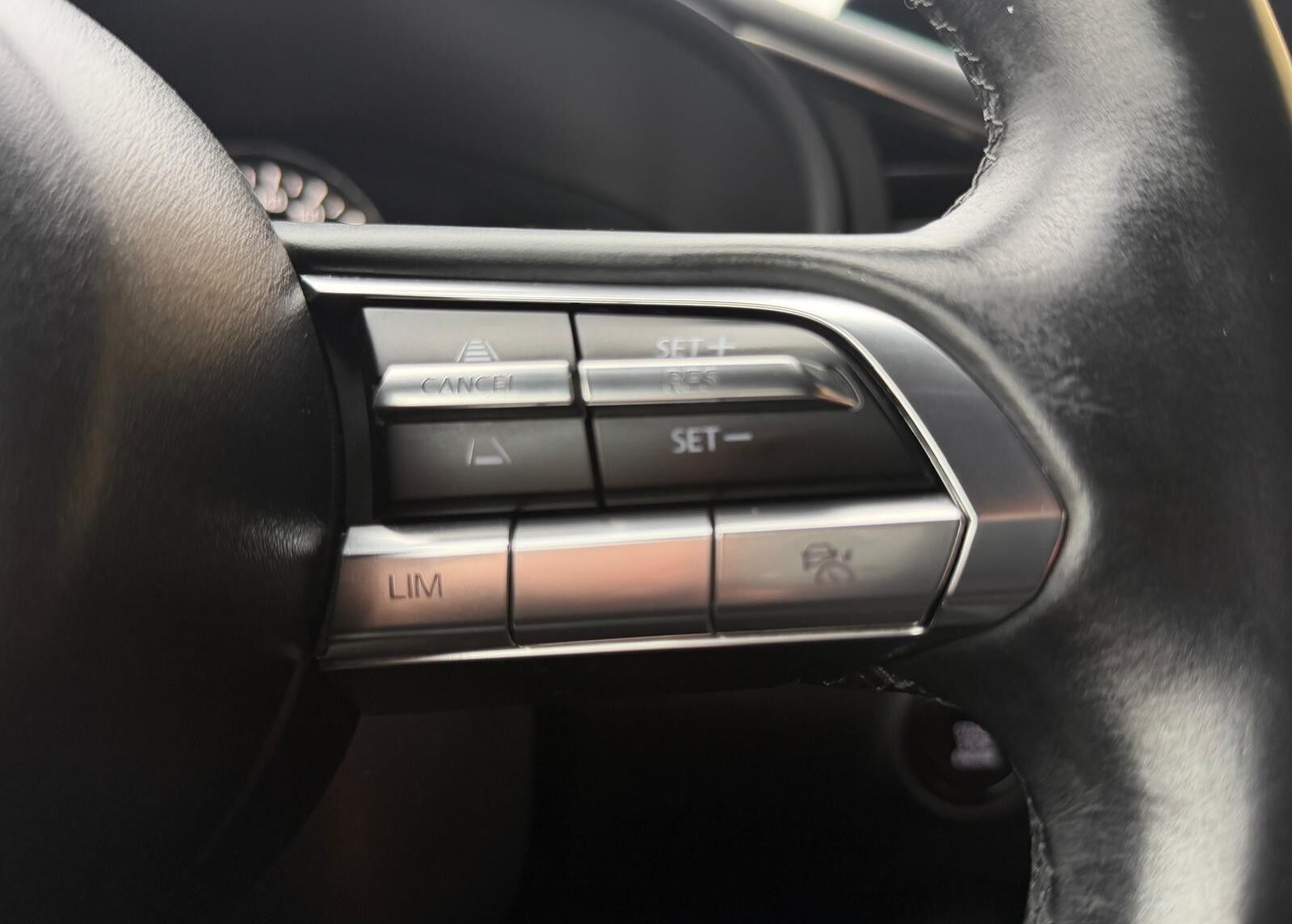 Billede af Mazda 3 2,0 Skyactiv-G  Mild hybrid Sky 122HK 5d 6g Aut.