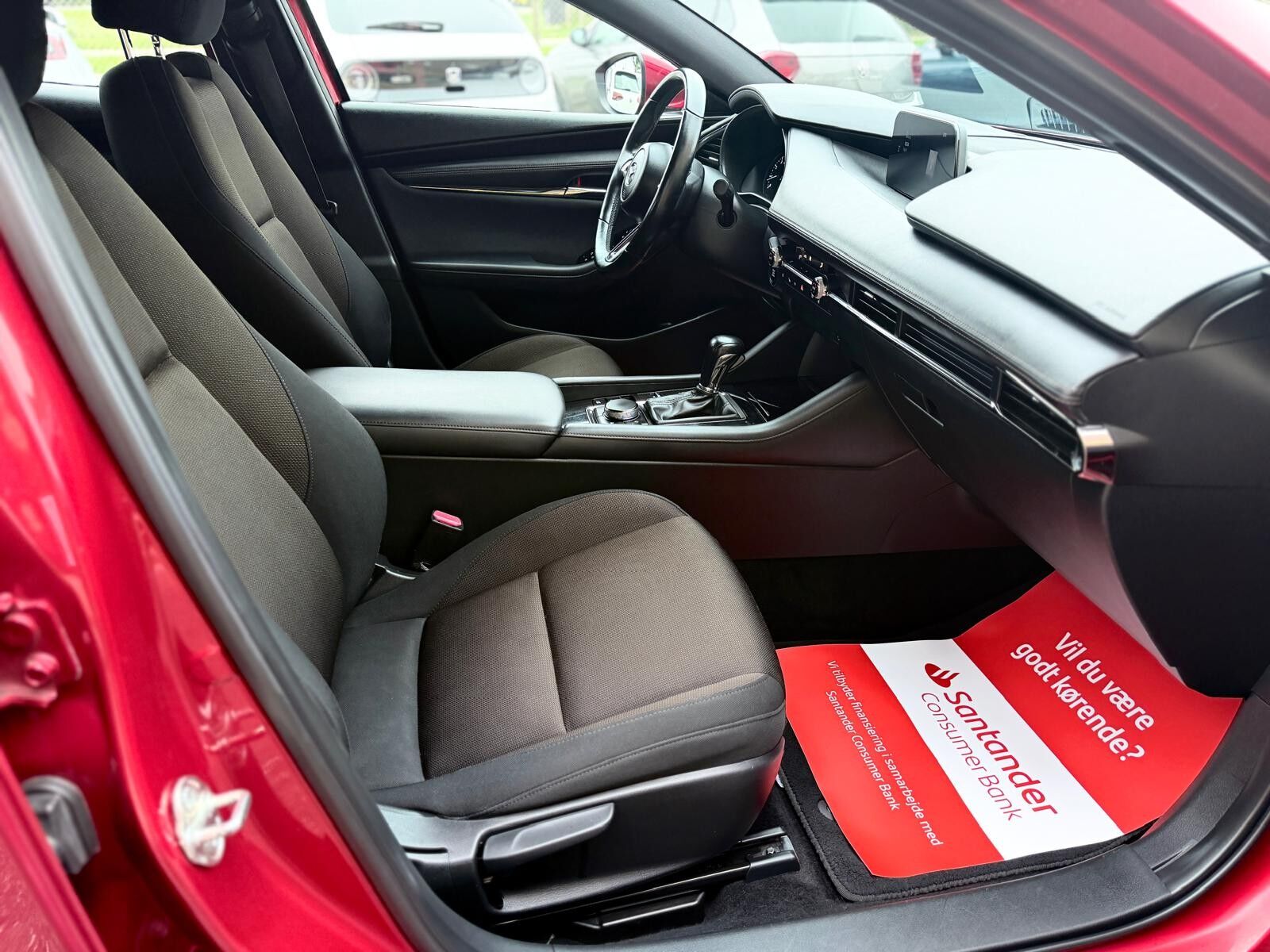 Billede af Mazda 3 2,0 Skyactiv-G  Mild hybrid Sky 122HK 5d 6g Aut.