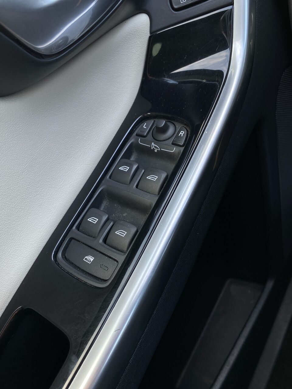 Billede af Volvo XC60 2,0 D5 Inscription AWD 235HK 5d 8g Aut.