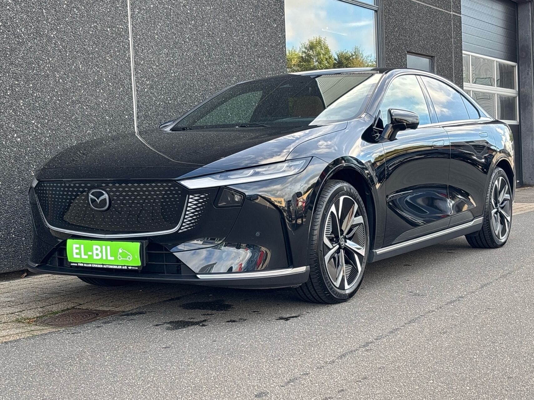 Billede af Mazda 6e EL Takumi Plus 258HK 5d Aut.