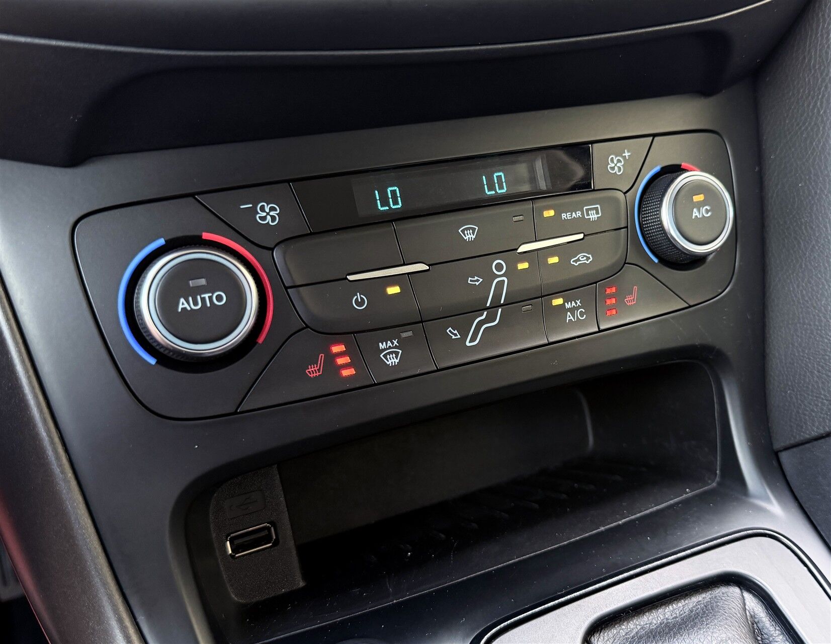 Billede af Ford Focus 1,5 TDCi Business Powershift 120HK Stc 6g Aut.