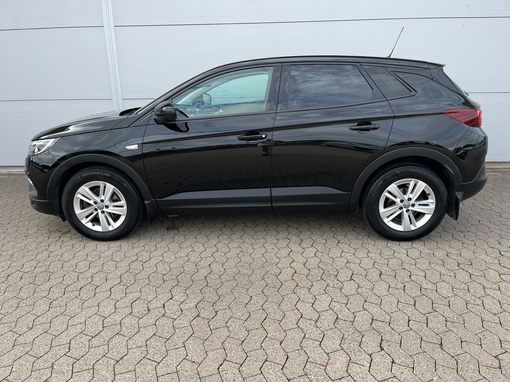 Billede af Opel Grandland X 1,2 T Impress Start/Stop 130HK 5d 6g