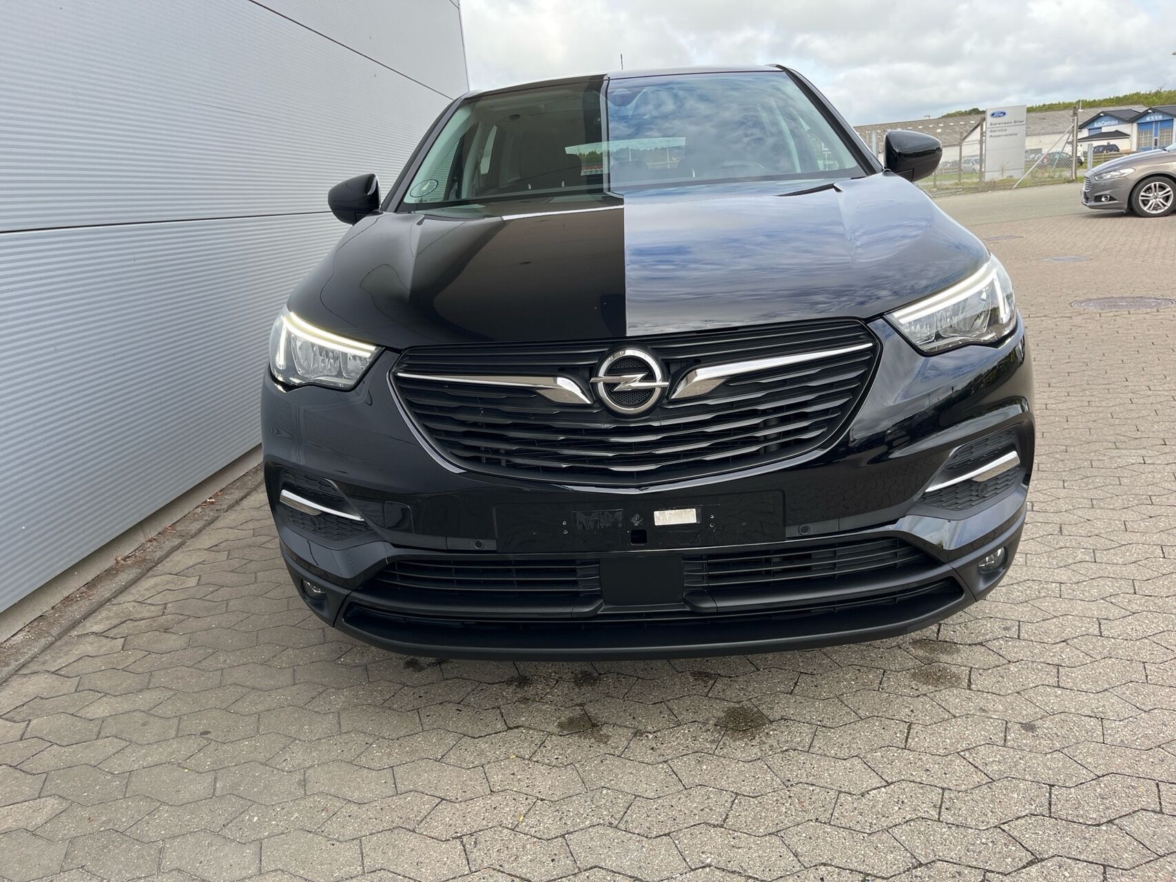 Billede af Opel Grandland X 1,2 T Impress Start/Stop 130HK 5d 6g