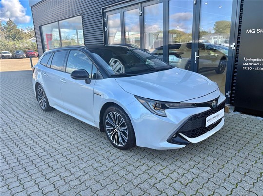 Toyota Corolla Touring Sports 2,0 Hybrid H3 Premium E-CVT 180HK Stc 6g Aut.
