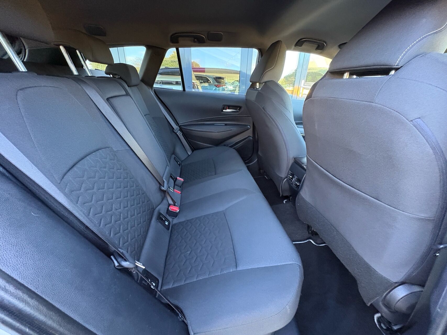 Billede af Toyota Corolla Touring Sports 2,0 Hybrid H3 Premium E-CVT 180HK Stc 6g Aut.
